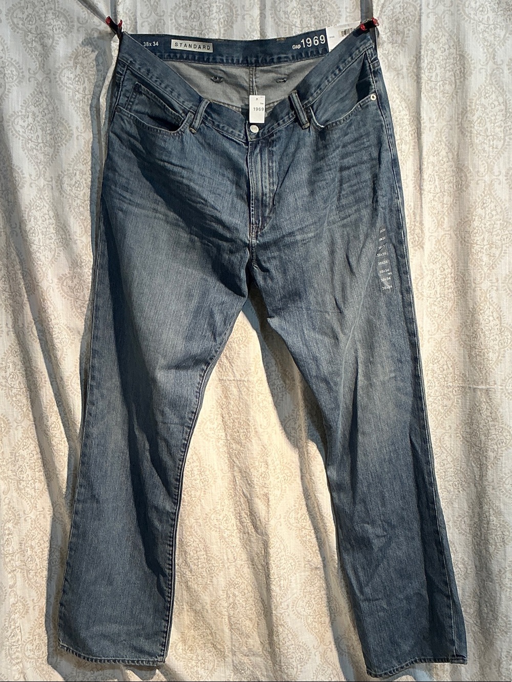 GAP Men’s 1969 Medium Blue Straight Jeans